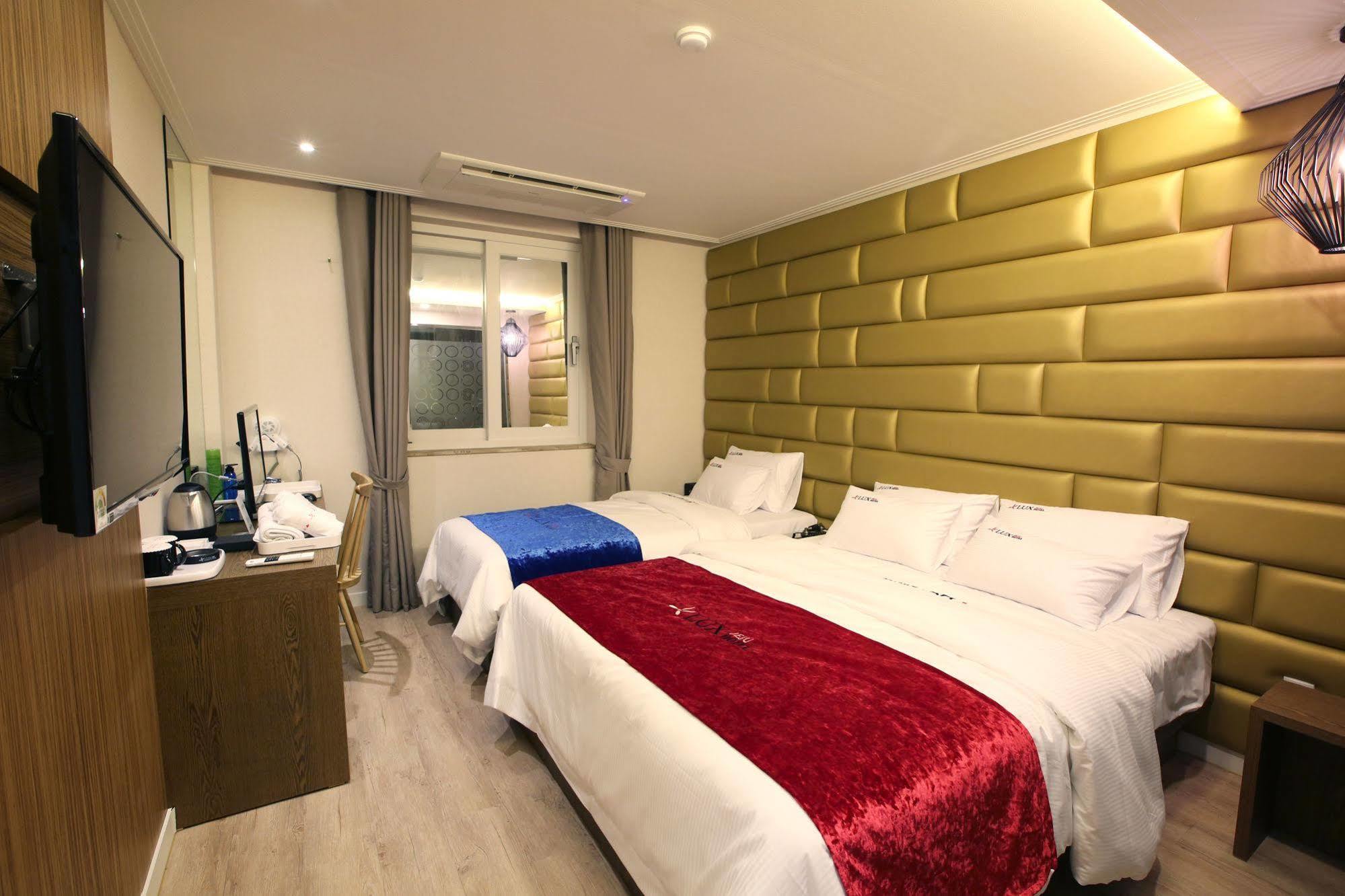 Jeju Lux Hotel Oso-ri Exterior foto